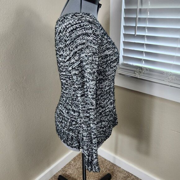 Jessica Simpson Maternity Sweater Size L - Picture 7 of 13